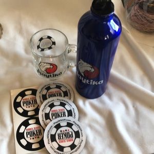 Assorted items and is down at the 2019 WSOP.n